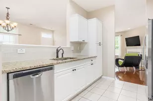 6033 Naughten Pond Dr, Columbus, OH 43213 - Photo 14