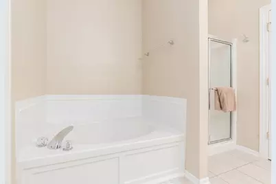 6033 Naughten Pond Drive, Columbus, OH 43213 - Photo 22