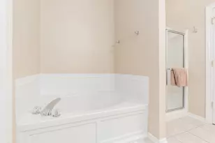 6033 Naughten Pond Dr, Columbus, OH 43213 - Photo 22