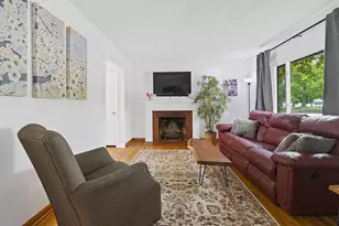 5451 Sharon Park Ave, Columbus, OH 43214 - Photo 6