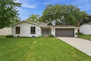7111 White Butterfly Ln, Reynoldsburg, OH 43068 - Photo 2