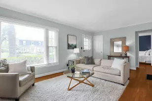 2420 Swansea Rd, Upper Arlington, OH 43221 - Photo 6