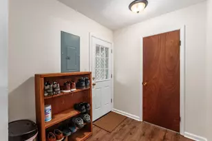 531 Deerwood Ave E, Columbus, OH 43230 - Photo 24