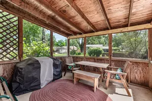 531 Deerwood Ave E, Columbus, OH 43230 - Photo 34