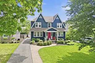 82 S Remington Rd, Bexley, OH 43209 - Photo 2