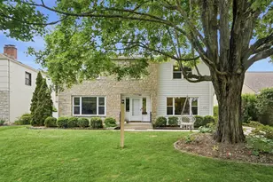 2759 Plymouth Ave, Columbus, OH 43209 - Photo 1