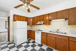 672 E Mithoff St, Columbus, OH 43206 - Photo 8