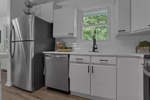 4636 Dundee Ave, Columbus, OH 43227 - Photo 10