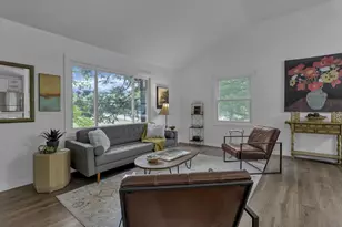 4636 Dundee Ave, Columbus, OH 43227 - Photo 2