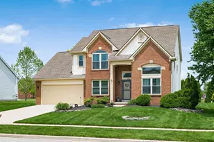 2409 Parklawn Dr, Lewis Center, OH 43035 - Photo 2