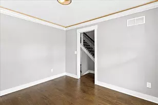 176 E Weber Rd, Columbus, OH 43202 - Photo 14