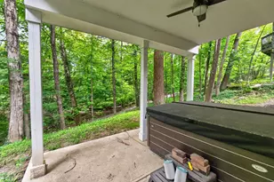 176 E Weber Rd, Columbus, OH 43202 - Photo 36