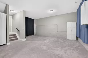 176 E Weber Rd, Columbus, OH 43202 - Photo 126
