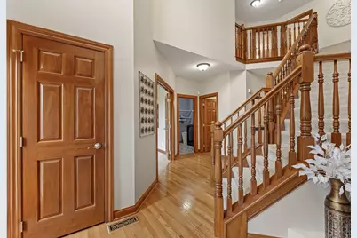 2643 Sandhurst Drive, Lewis Center, OH 43035 - Photo 6