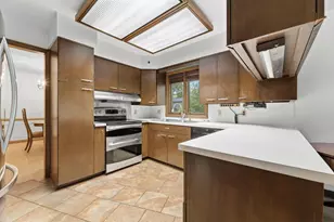 5377 Park Ln Ct, Columbus, OH 43231 - Photo 14