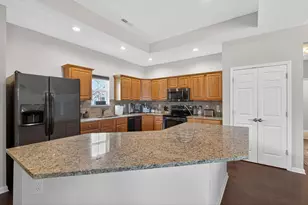 103 Colonial Woods Dr, Mount Vernon, OH 43050 - Photo 14