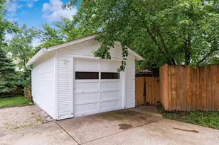 51 E Schreyer Pl, Columbus, OH 43214 - Photo 62