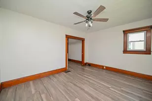 711 S Walnut St, Bucyrus, OH 44820 - Photo 8