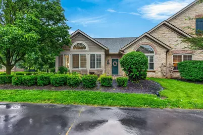 4275 Bridgelane Place #30, New Albany, OH 43054 - Photo 1