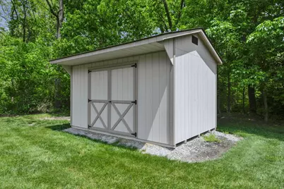 300 Waters Drive, Hebron, OH 43025 - Photo 34