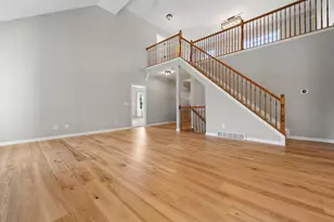 300 Waters Edge Dr, Hebron, OH 43025 - Photo 6