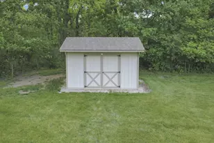 300 Waters Edge Dr, Hebron, OH 43025 - Photo 40
