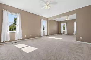300 Waters Edge Dr, Hebron, OH 43025 - Photo 18