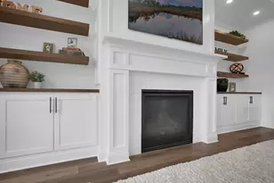 1763 Scenic Bluff Ct, Delaware, OH 43015 - Photo 12
