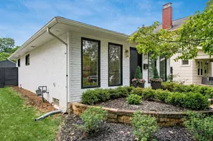 275 E Royal Forest Blvd, Columbus, OH 43214 - Photo 4