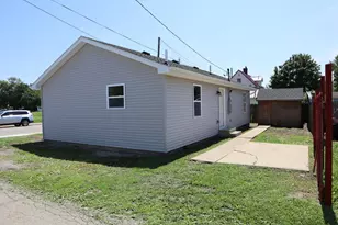 525 Delaware St, Washington Court House, OH 43160 - Photo 2