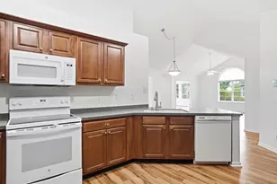 7267 Falls View Cir, Delaware, OH 43015 - Photo 24