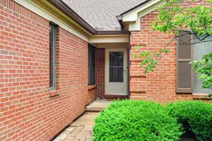 3270 Newgate Ct, Dublin, OH 43017 - Photo 4