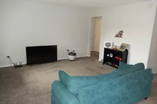 3941 Karl Rd, Columbus, OH 43224 - Photo 6