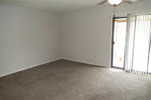 3941 Karl Rd, Columbus, OH 43224 - Photo 8