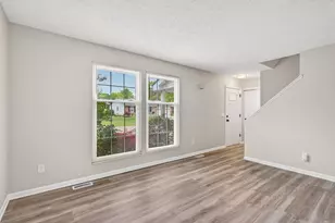 6328 Shaftsbury Ln, Dublin, OH 43017 - Photo 6
