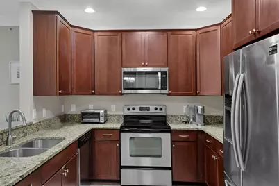 960 Perry Street #209, Columbus, OH 43215 - Photo 10