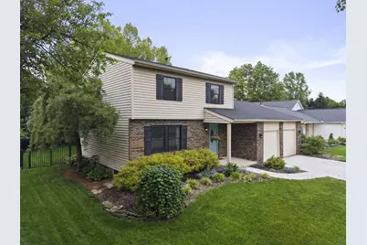 424 Green Meadows Drive W, Powell, OH 43065 - Photo 2