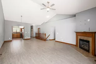430 Terrace Dr, Marysville, OH 43040 - Photo 4