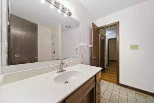 1393 Bellflower Ave, Columbus, OH 43204 - Photo 18
