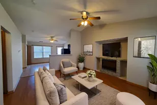 1803 Canopy Ln, Columbus, OH 43219 - Photo 8