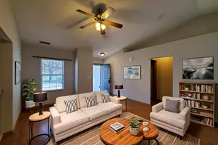 1803 Canopy Ln, Columbus, OH 43219 - Photo 4