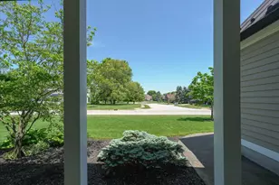 1035 Farmington Ln, Washington Court House, OH 43160 - Photo 6
