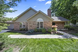 2786 Laurel Wind Blvd, Lewis Center, OH 43035 - Photo 2