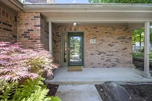 2786 Laurel Wind Blvd, Lewis Center, OH 43035 - Photo 6