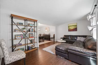 275 Spruce Hill Drive, Columbus, OH 43230 - Photo 6