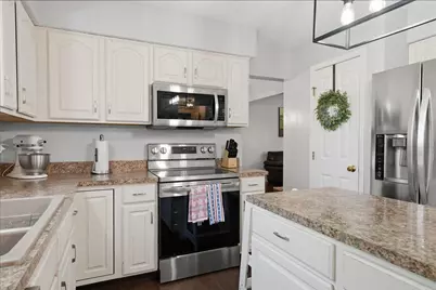 275 Spruce Hill Drive, Columbus, OH 43230 - Photo 16