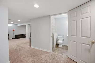 275 Spruce Hill Drive, Columbus, OH 43230 - Photo 34