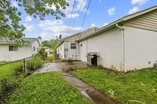 909 Hillery Rd, Columbus, OH 43229 - Photo 34