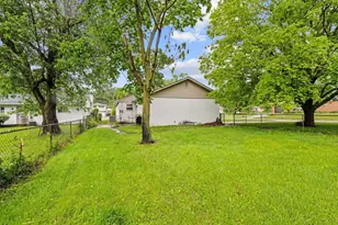 909 Hillery Rd, Columbus, OH 43229 - Photo 36