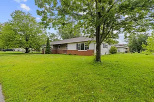 909 Hillery Rd, Columbus, OH 43229 - Photo 38